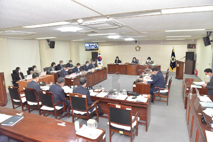 예산결산특별위원회