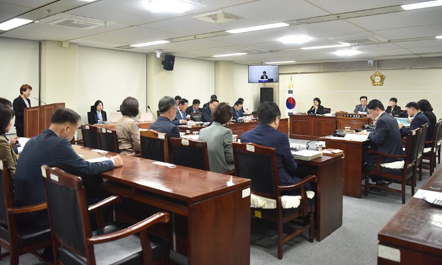 제377회 임시회 제1차 예결회의
