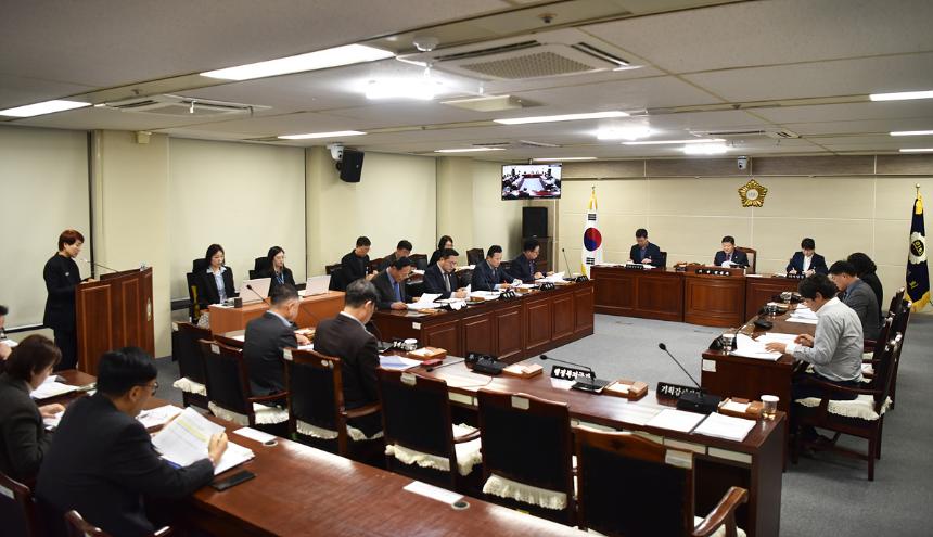 5월 정례의원간담회 