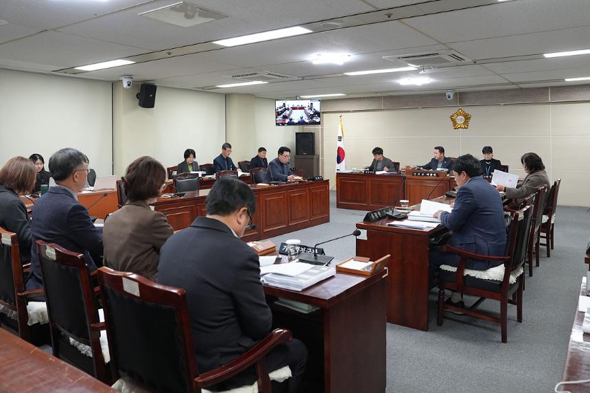 행정사무조사특별위원회